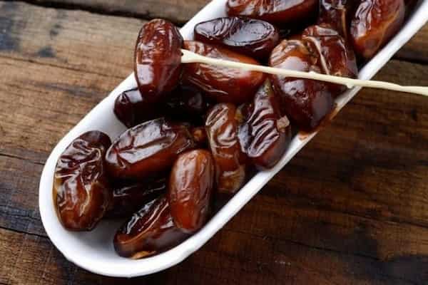 تصویر 3 از قیمت خرما رطب کبکاب با کیفیت ارزان + خرید عمده